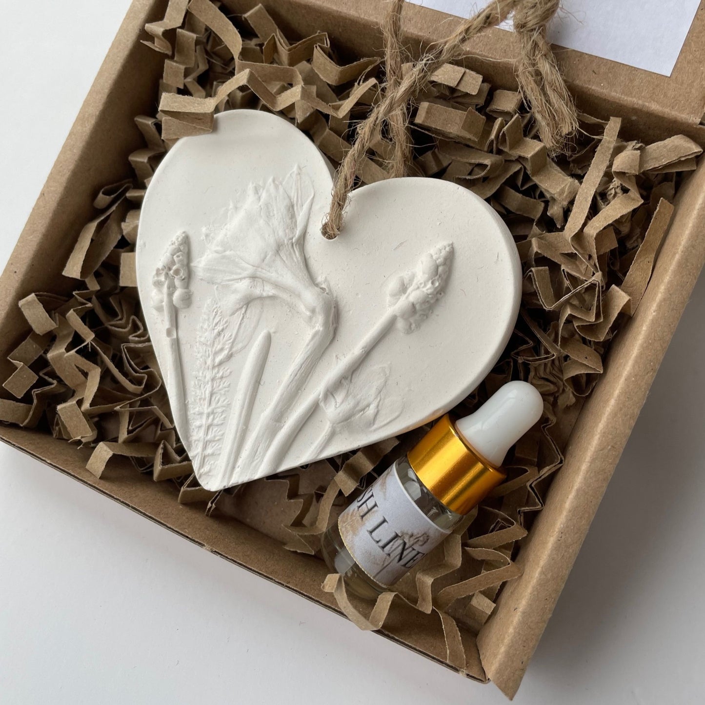 Spring Diffuser Infuser by Tara Joy Daffodils, Iris and buttercup