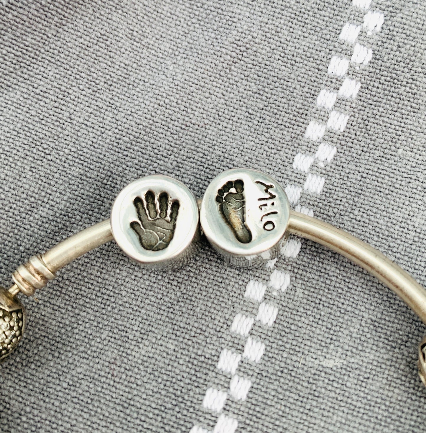 Hand & Footprint & Name Circle Bead - Joy Impressions